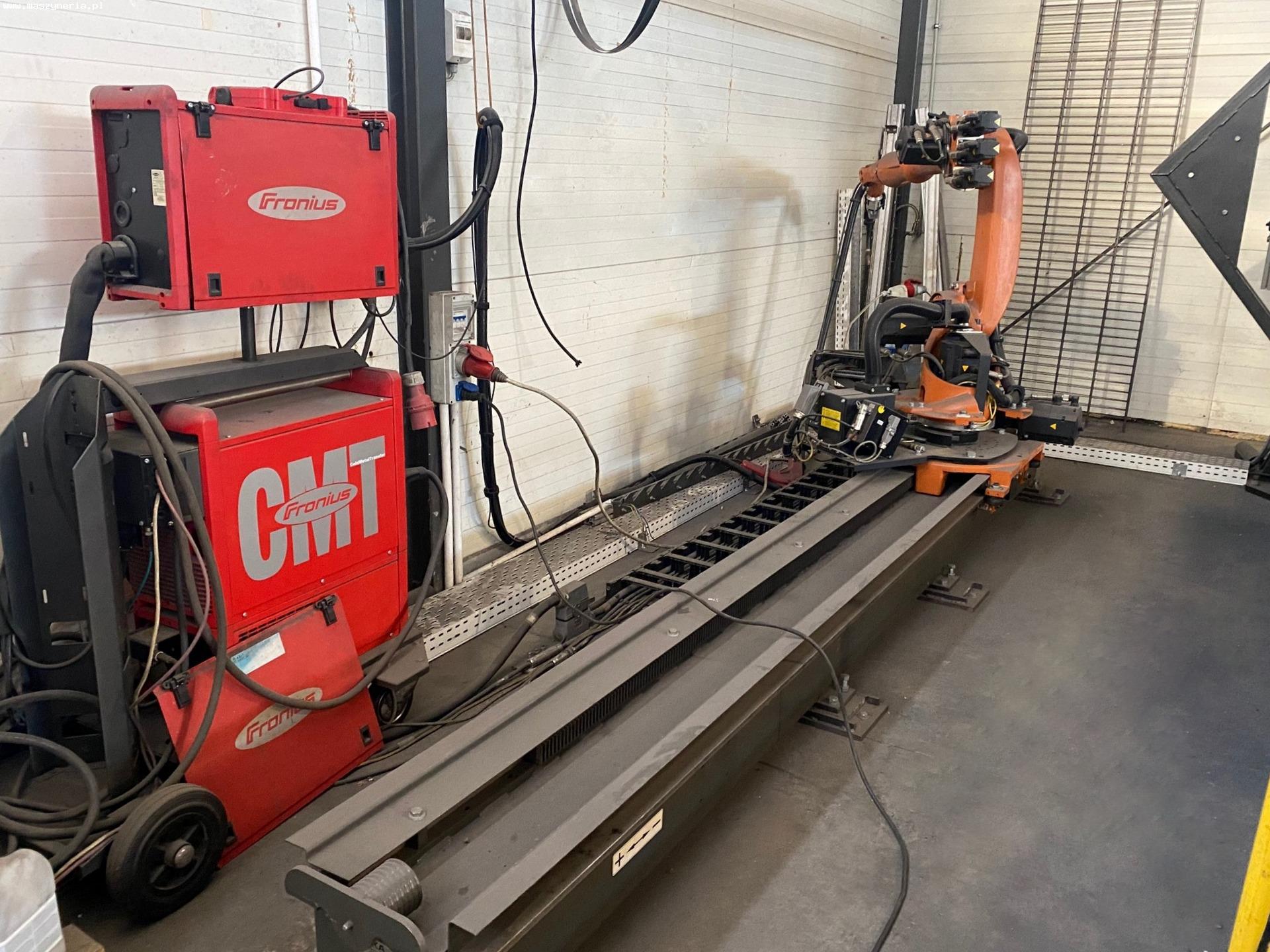 Stazione di saldatura robotica KUKA KR16 L6 ARC-C in vendita - foto 8